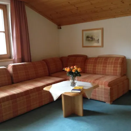 Alojamento de Acomodação e Pequeno-almoço Haus Christaldo Sankt Anton am Arlberg